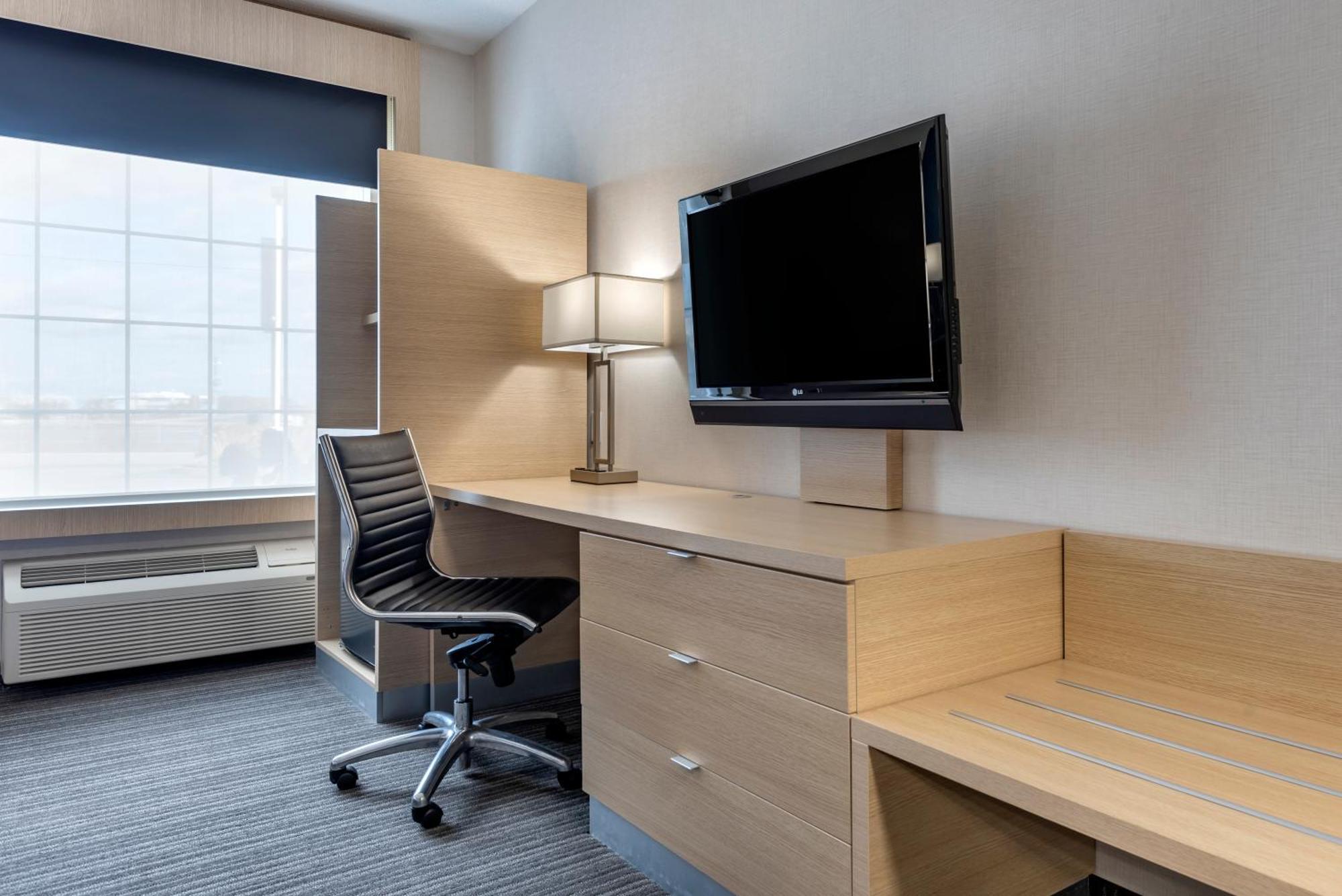 Quality Inn & Suites Όκβιλ Δωμάτιο φωτογραφία