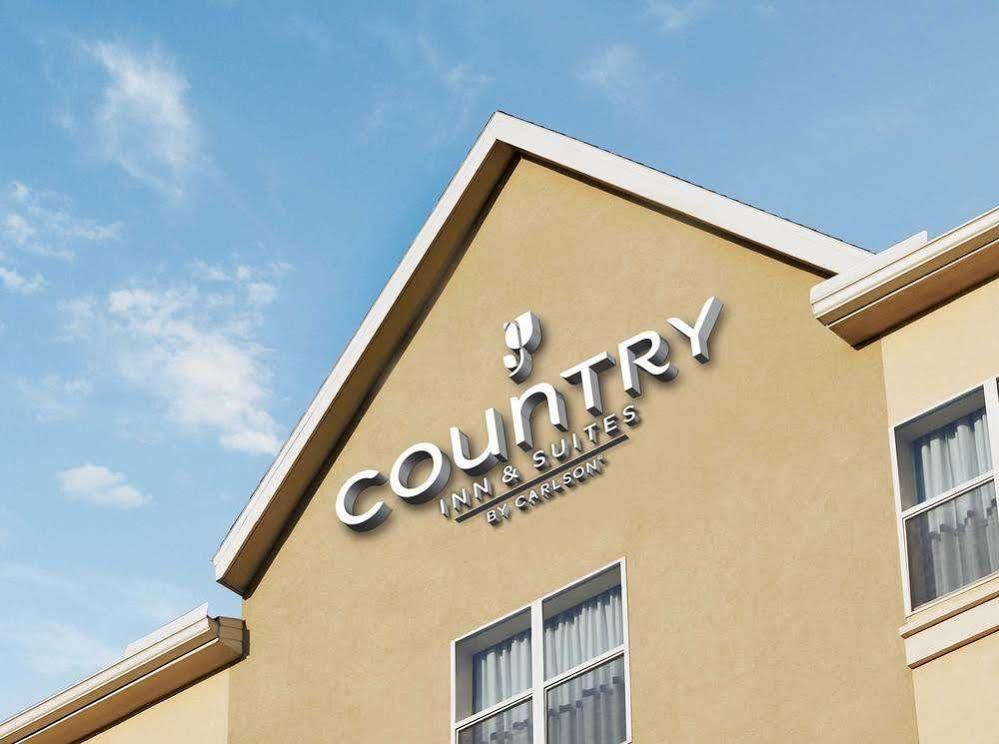 Quality Inn & Suites Όκβιλ Εξωτερικό φωτογραφία